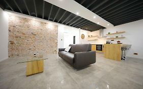Harbour Apartment sea view